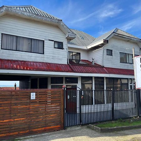 Altos De Miramar Bed & Breakfast Пуерто Монт Екстериор снимка