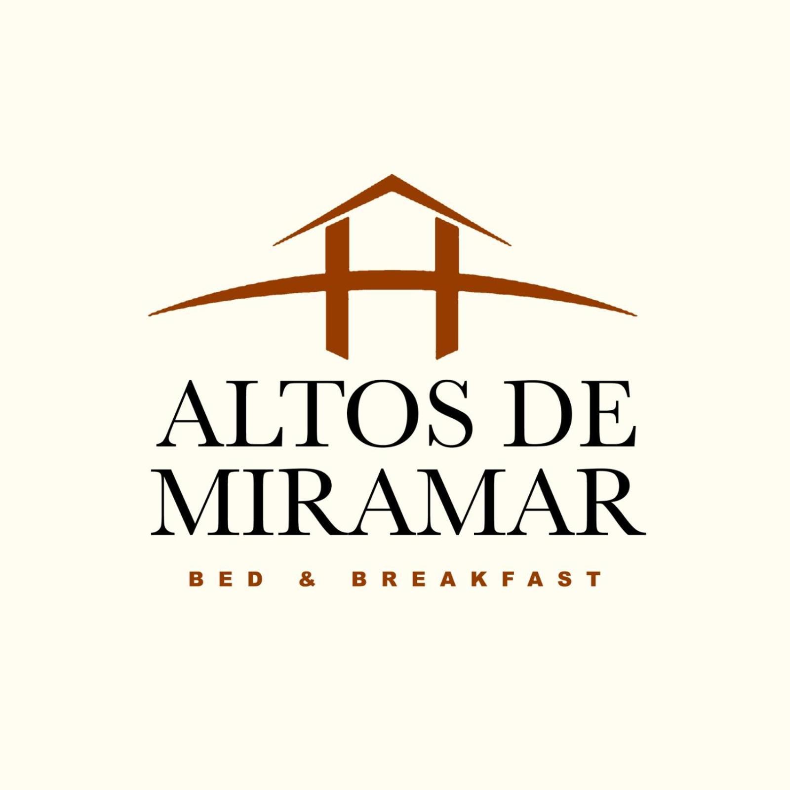 Altos De Miramar Bed & Breakfast Пуерто Монт Екстериор снимка