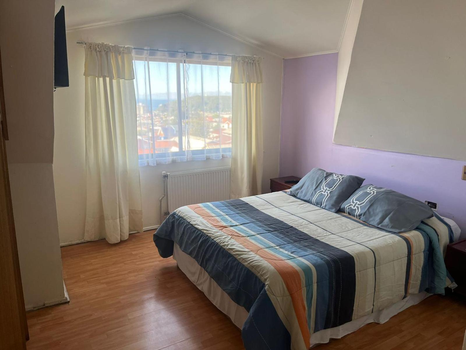 Altos De Miramar Bed & Breakfast Пуерто Монт Екстериор снимка
